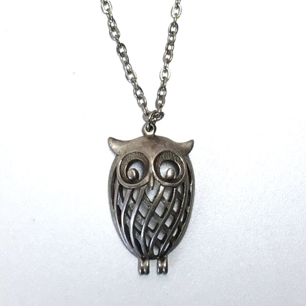 Vintage Owl Pendant Necklace Openwork Metal